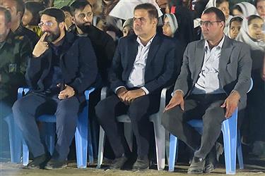 تصویر گزارش تصویری دومین شب یادواره سرداران و ۱۶۶ شهید شهرستان مهر